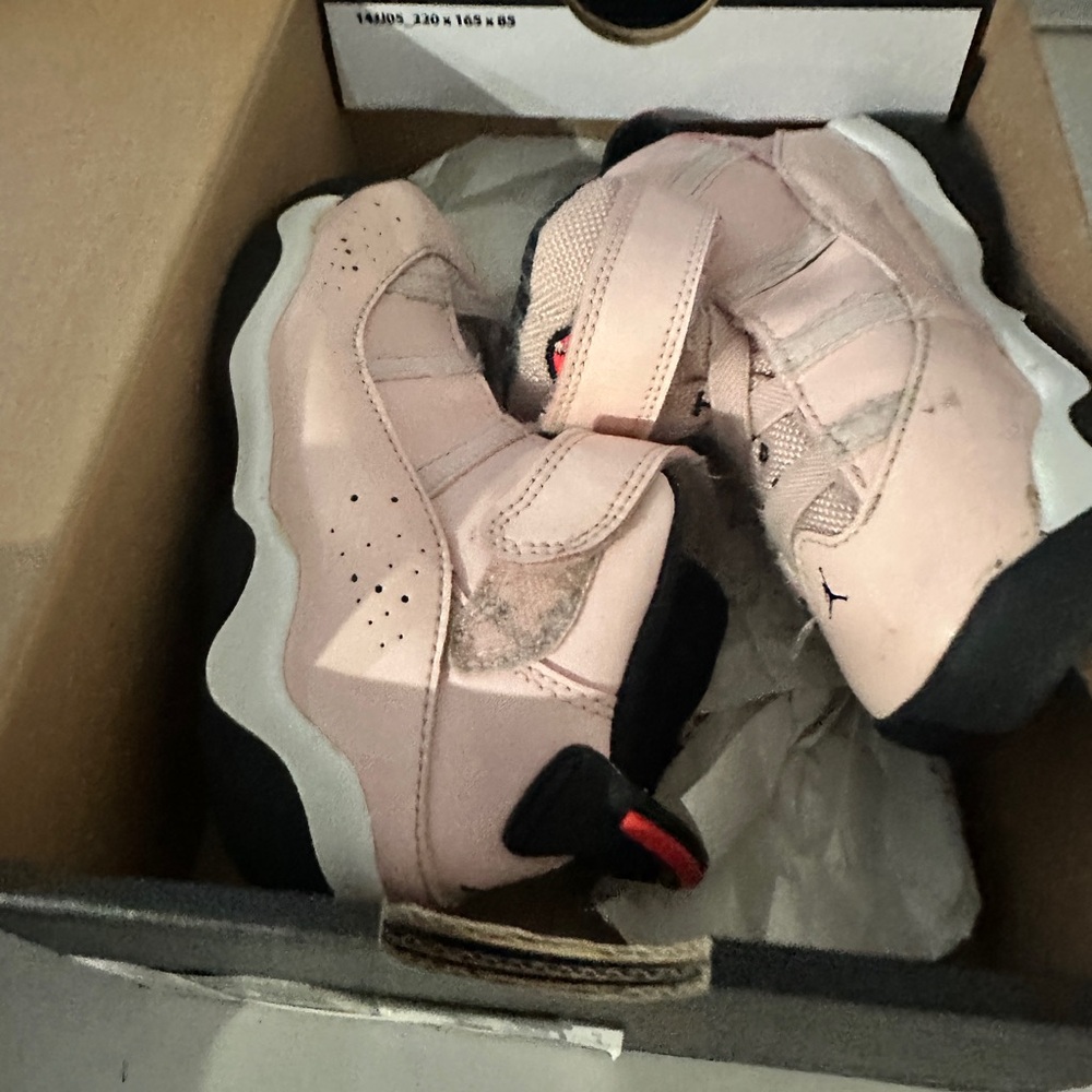 Jordan Pink and Black High-Top 6 Rings 9c